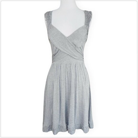 bebe Dresses & Skirts - Bebe Heather Gray Stretch Knit Open Back Raw Edge Ruffle Detail Dress Lined M